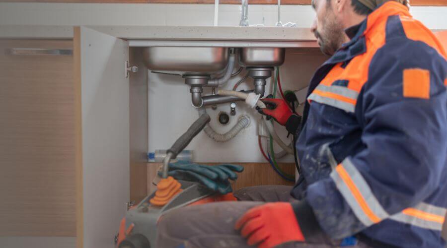 Professional slab leak plumber services in Higganum, CT
